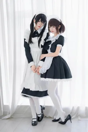 [Cosplay] 双人女仆 - 轩萧学姐,十万珍吱伏特