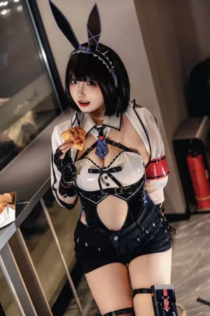[Cosplay] 小葵 / 小A 外卖兔女郎 - Soso嗖嗖