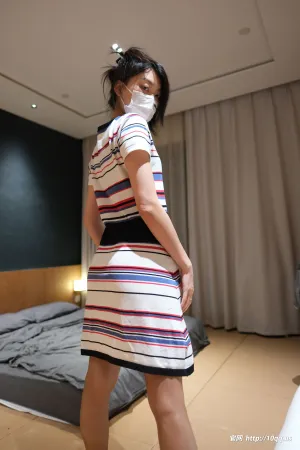 [ROSI写真] 口罩系列 2025.02.06 NO.3161 条纹连衣裙 - ROSIMM