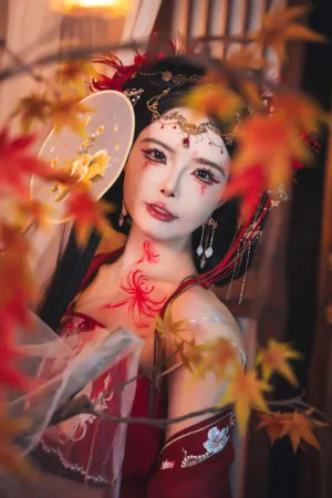 [Cosplay] 2026 春节 汉服 彼岸花彩绘 红色肚兜 - 秋和柯基