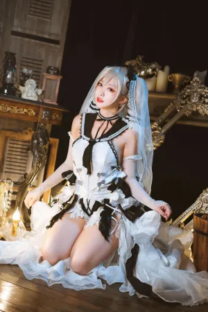 [Cosplay] 碧蓝航线 可畏 梳妆的大小姐 - 宫本樱樱饼